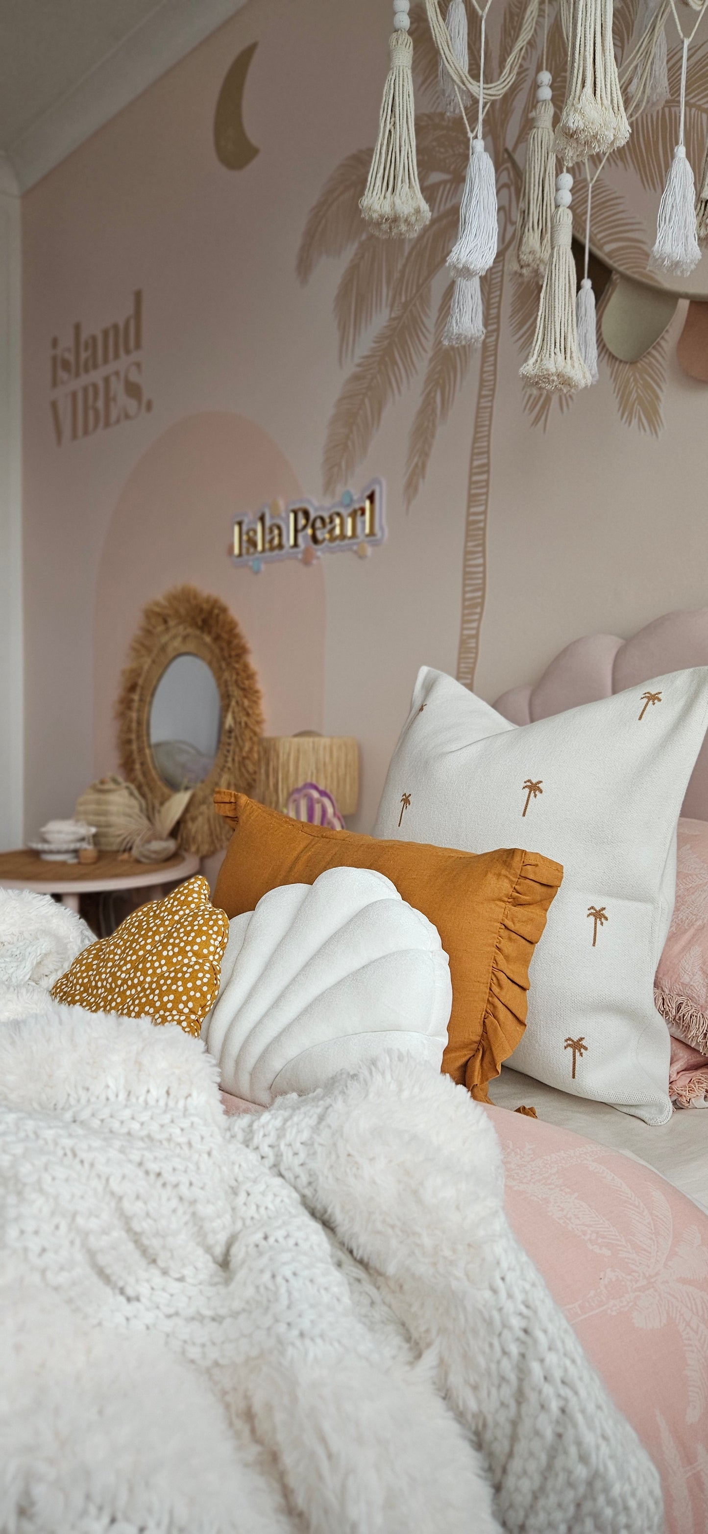 100% Organic Cotton Jacquard Knit Cushion Cover - Island Vibes - 50% OFF