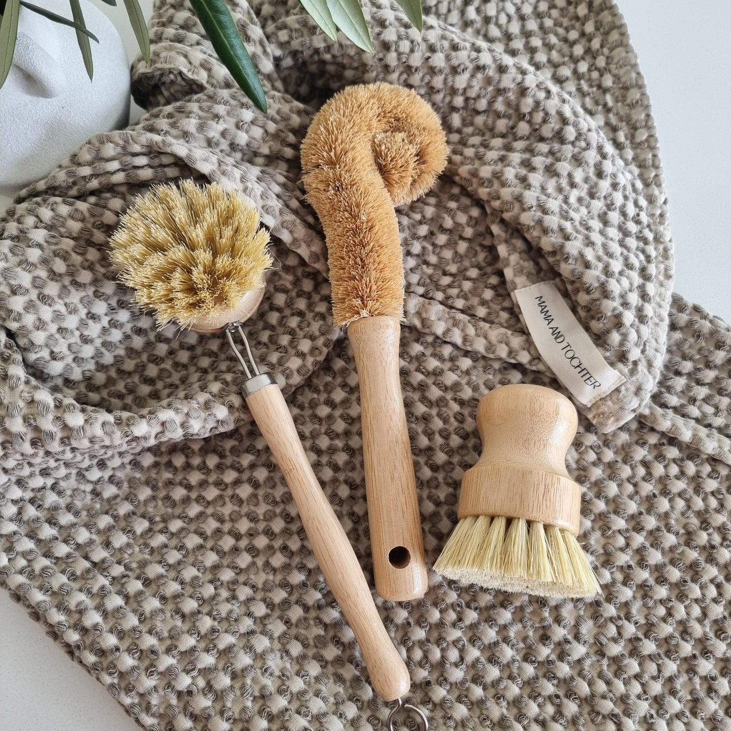 Set of 3 Wooden Kitchen Brushes