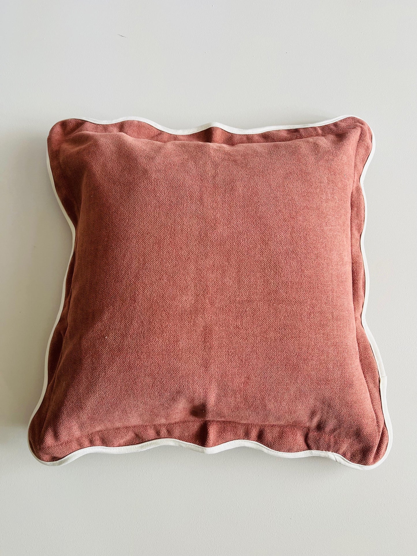Velveteen Piped Scallop Edge Cushion Cover - Desert Rose