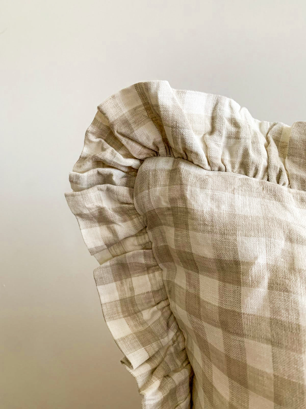Pure French Linen Ruffle Lumbar - Dove Grey Gingham
