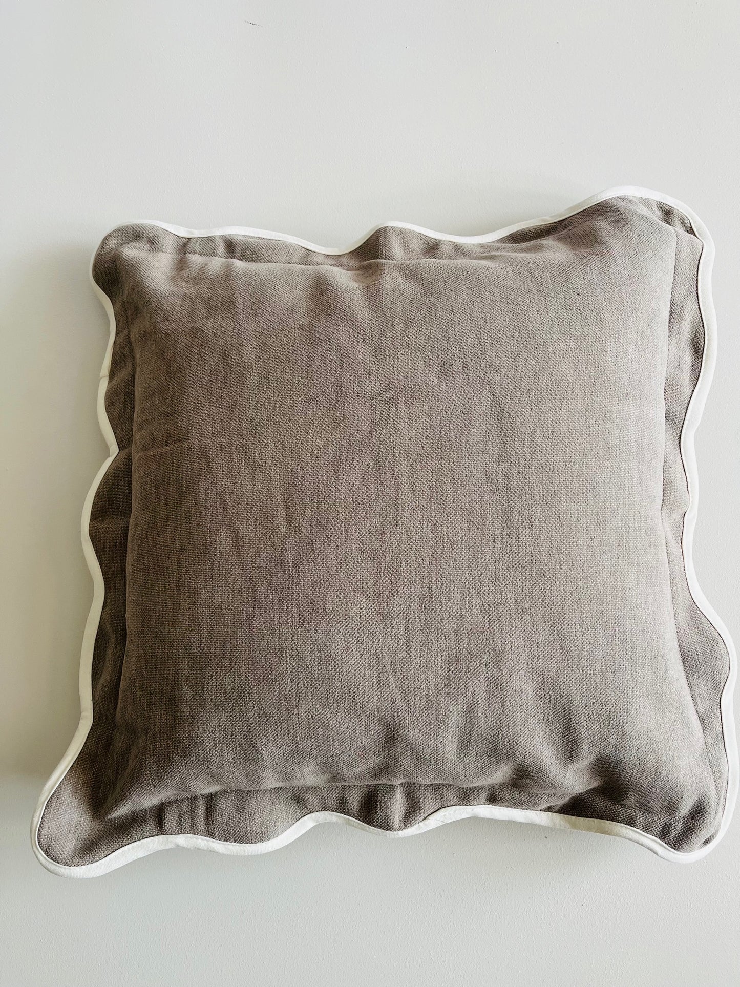 Velveteen Piped Scallop Edge Cushion Cover - Greige