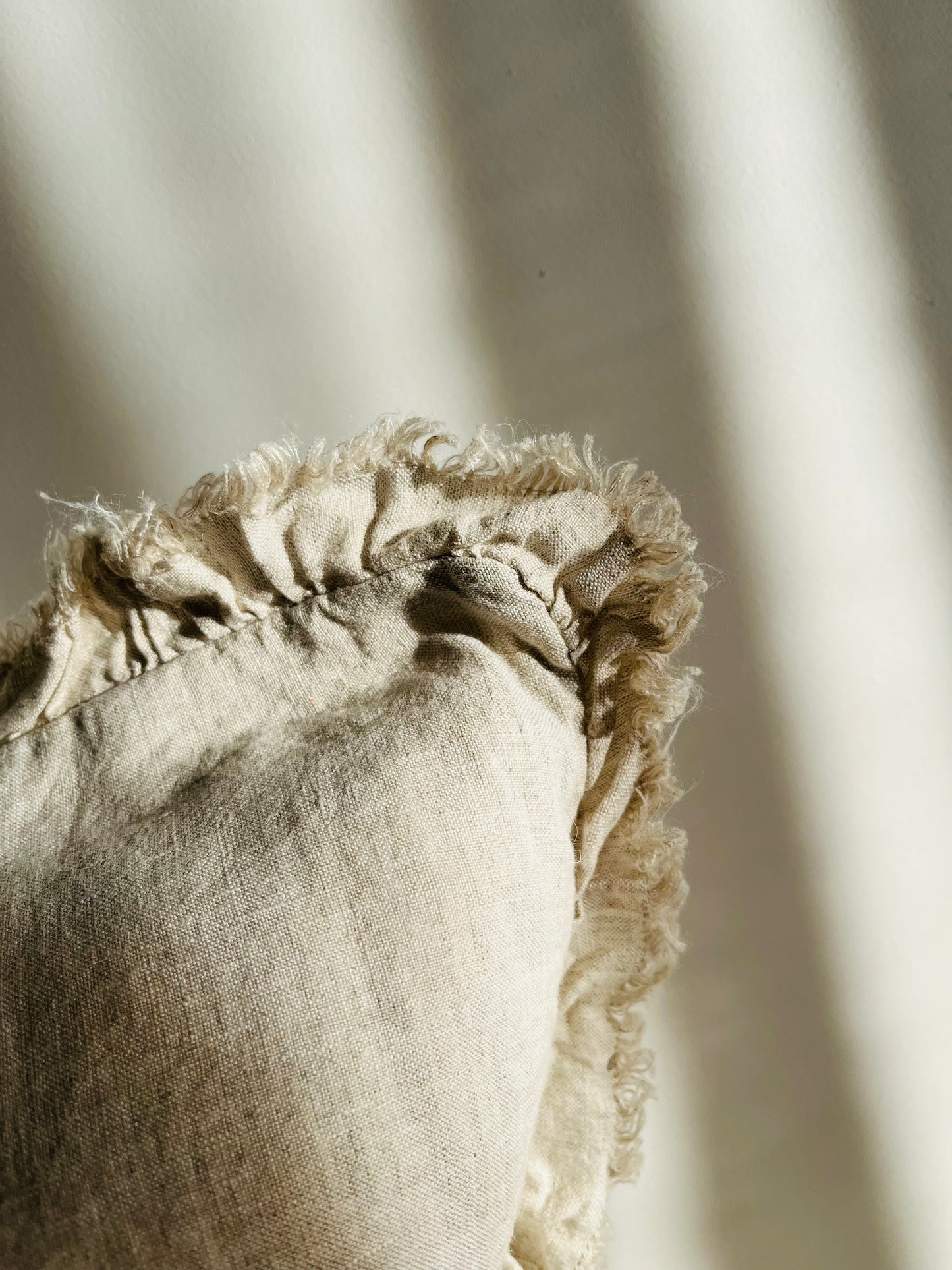 Pure French Linen Frayed Edge Ruffle Cushion Cover - Natural