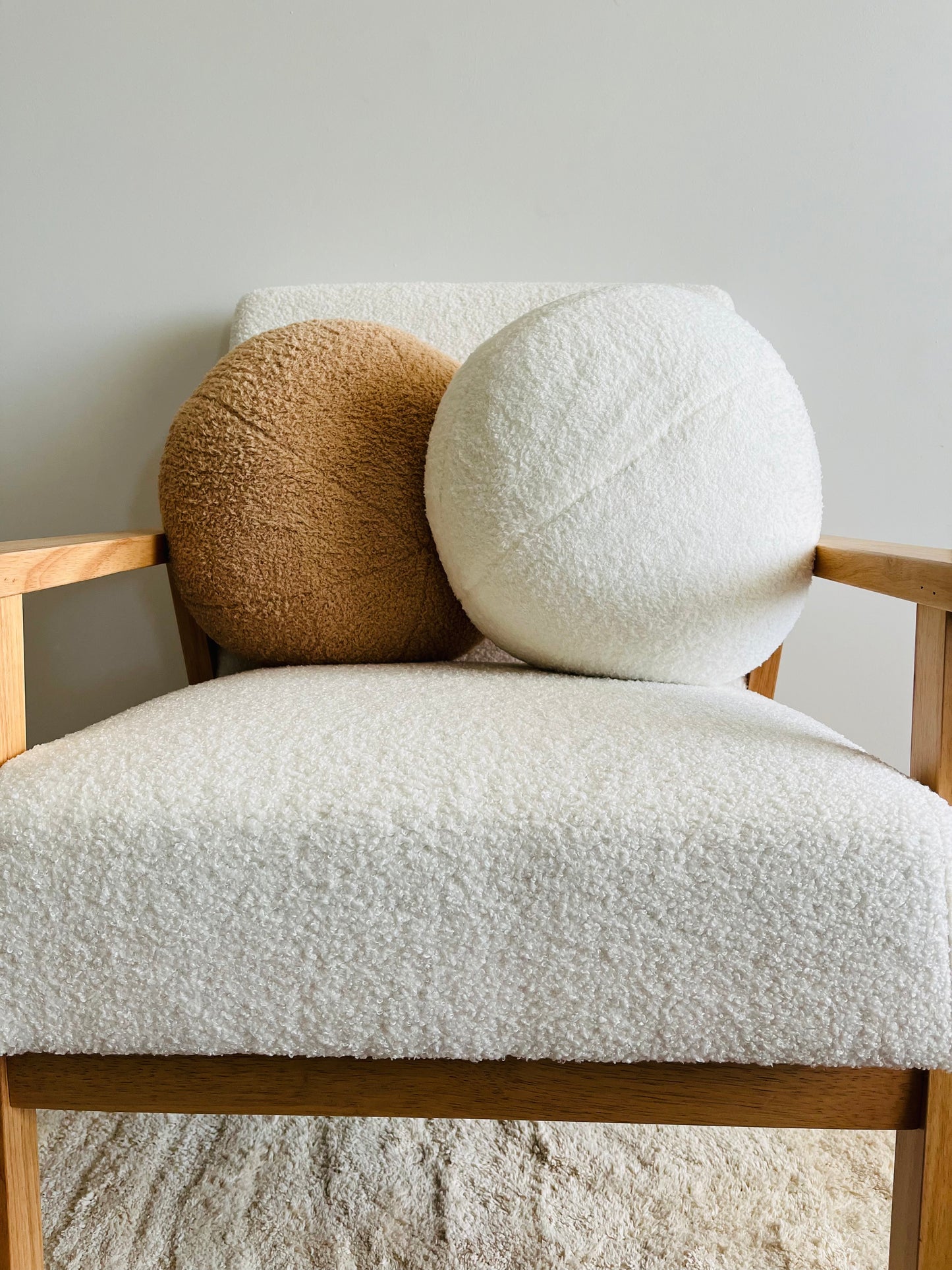 Plush Round Cushion- Cream