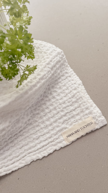 Kitchen Gift Set – Organic Cotton, Pure Linen & Bamboo Brush Trio RRP: $68.90 | Special Price: $48.23 (30% OFF)